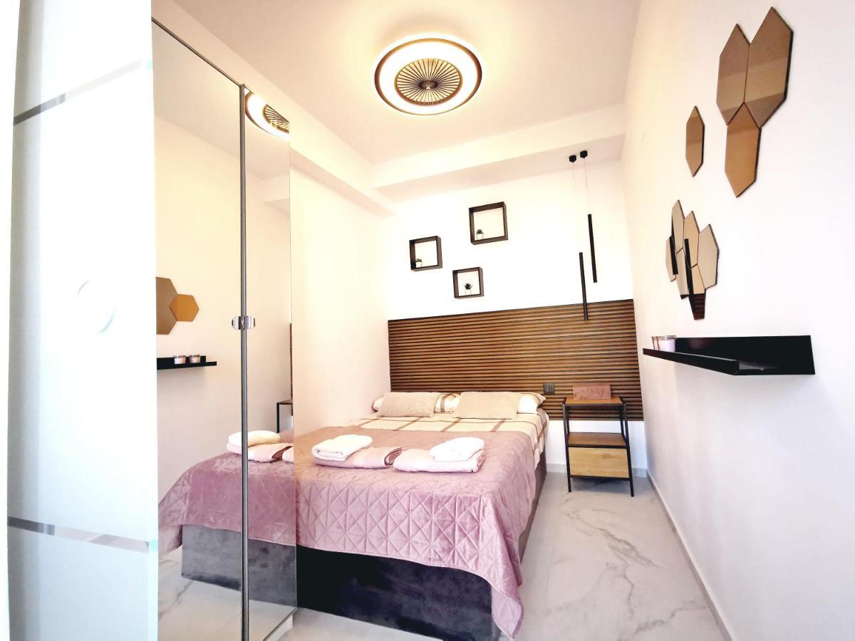 Apartamento Ana Maria Playa De Gandia Solo Familias Buitenkant foto