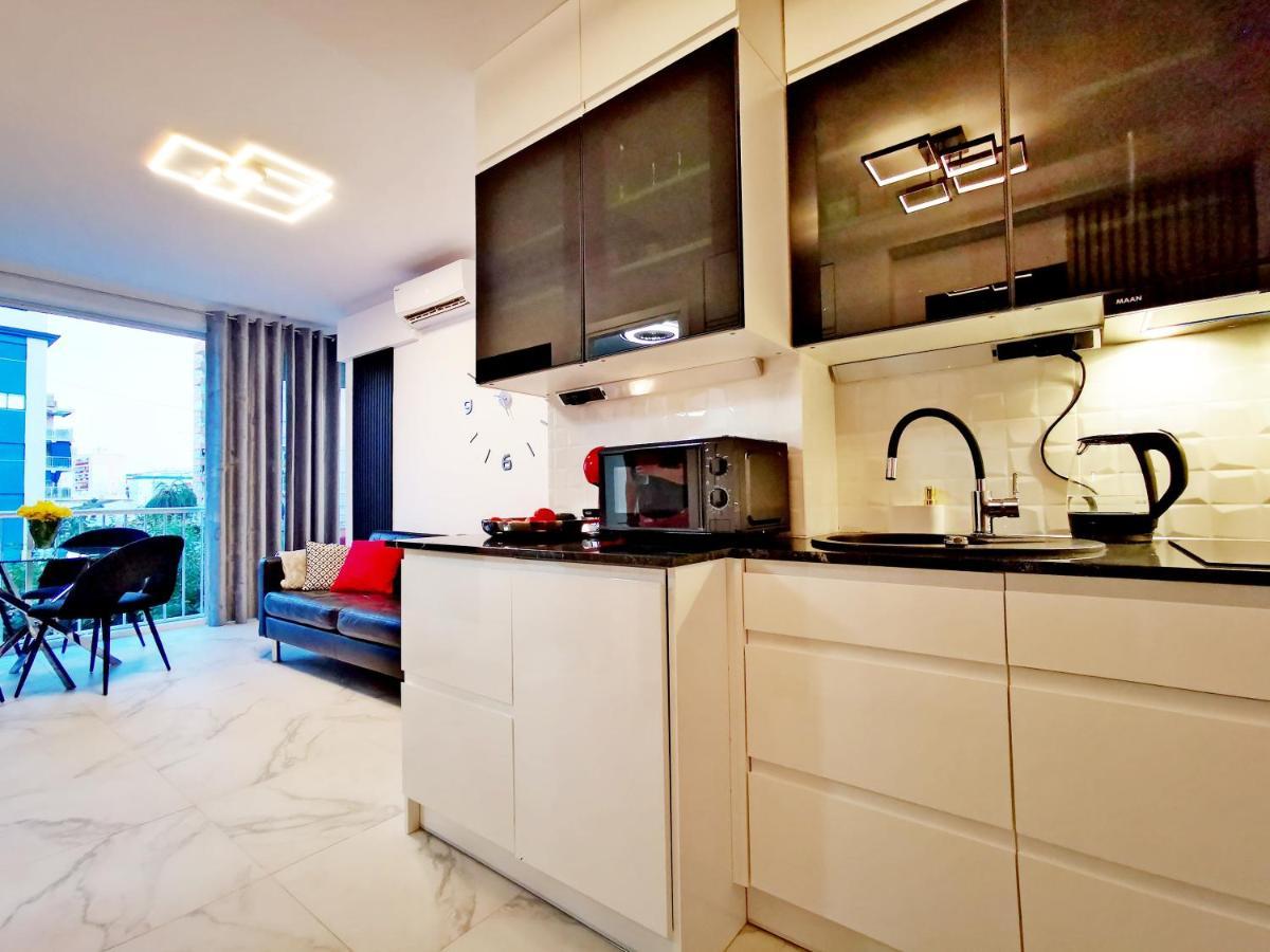 Apartamento Ana Maria Playa De Gandia Solo Familias Buitenkant foto