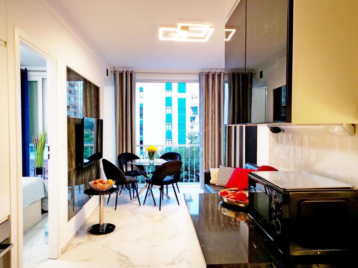 Apartamento Ana Maria Playa De Gandia Solo Familias Buitenkant foto
