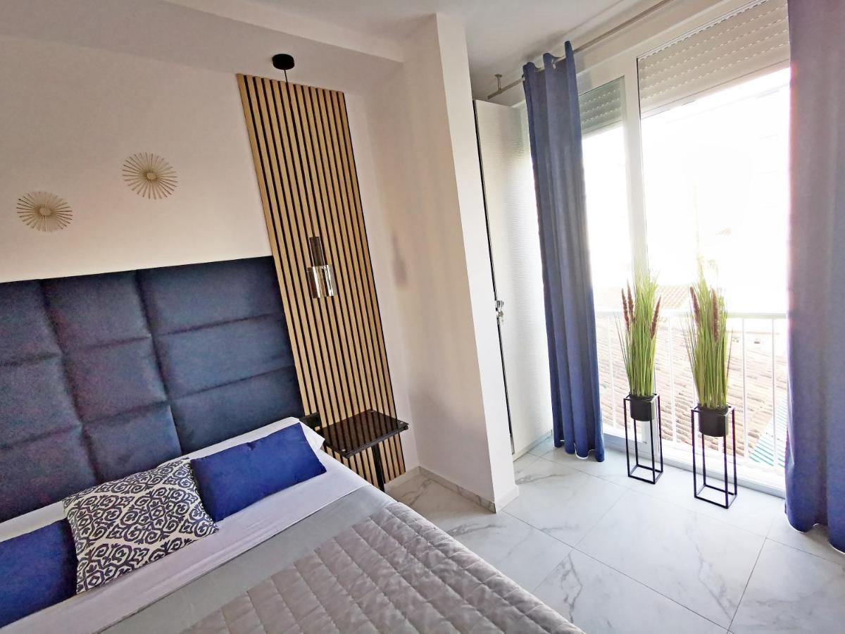 Apartamento Ana Maria Playa De Gandia Solo Familias Buitenkant foto
