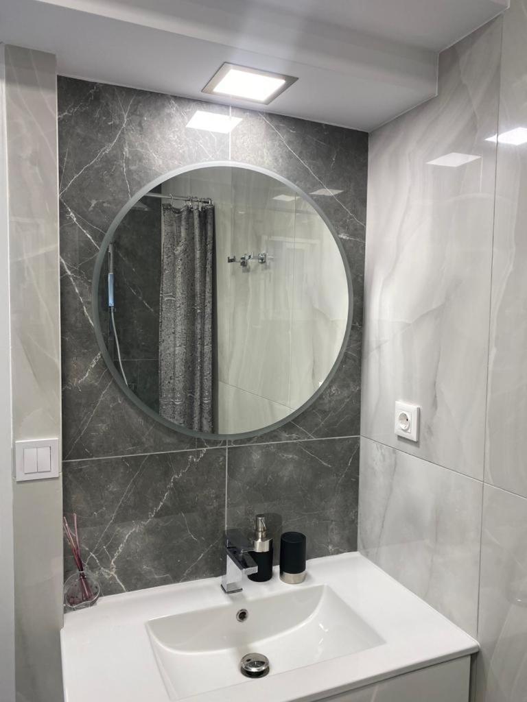 Apartamento Ana Maria Playa De Gandia Solo Familias Buitenkant foto